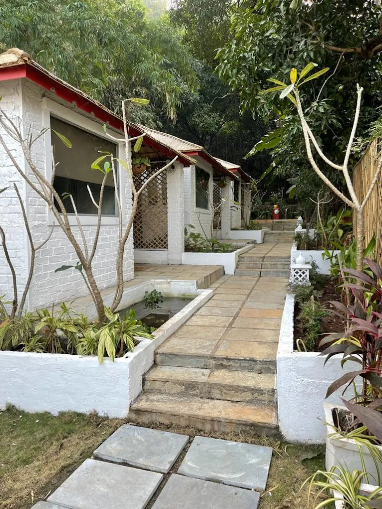 Garden Cottages - Cottage Exterior